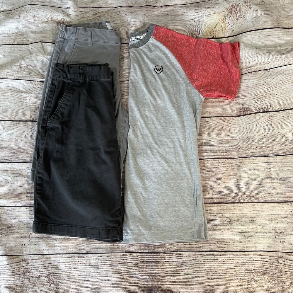 Old navy boys 12 shorts Shaun white T-shir…